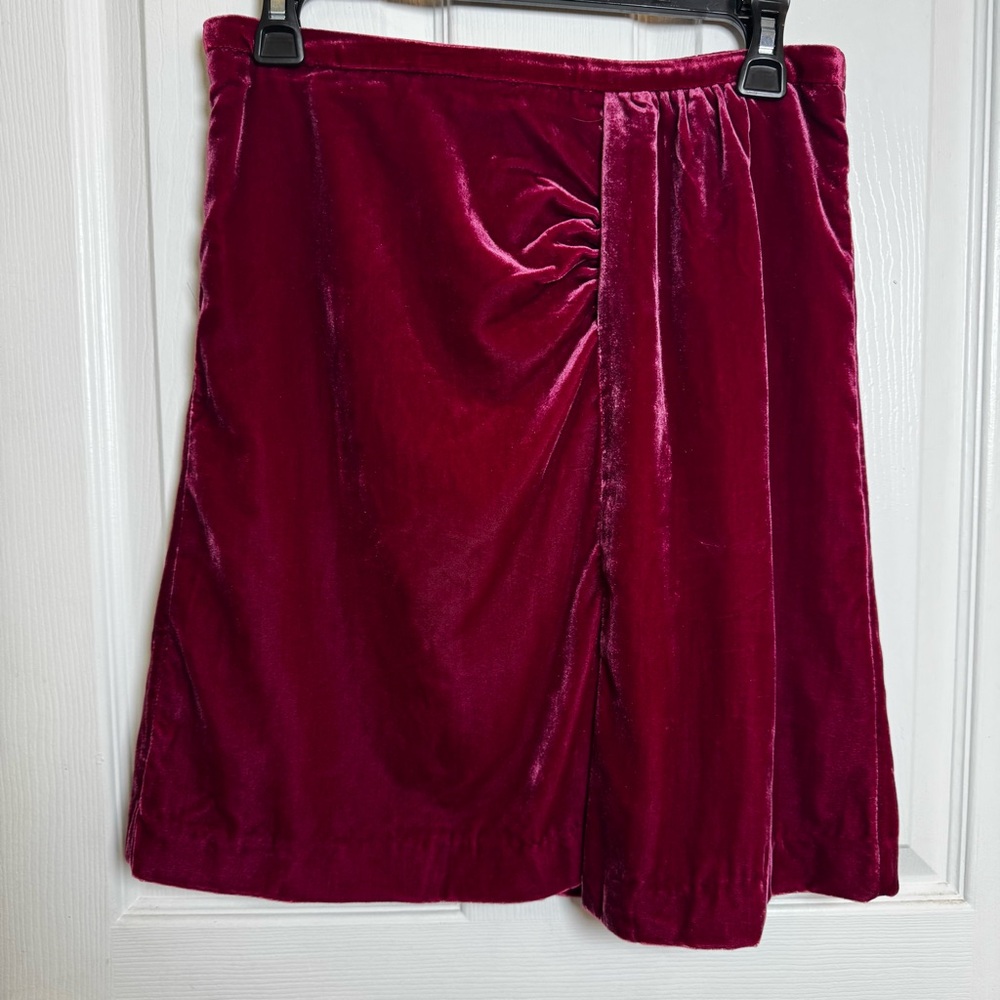 Anthropologie Velvet Skirt Red Raspberry Mini Date Night - Size 8